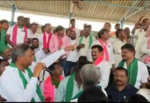 జేబులో డబ్బు ఉంటేనే ధాన్యం కొనుగోలు…!