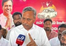 80 శాతం కోతలు పూర్తైనా ప్రభుత్వం కేవలం 25 శాతం ధాన్యమే కొనుగోలు చేసింది..!