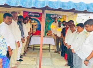కొమ్ము రాజు అత్తామామల మృతిపై సంతాపం తెలిపిన ఎమ్మెల్యే పల్లా