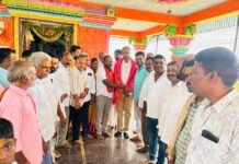 గ్రామ దేవతల ఆశీస్సులు ప్రజలపై ఎల్లప్పుడూ ఉండాలి