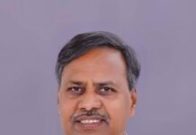 అర్ధరాత్రి పెద్ది సుదర్శన్రెడ్డి విగ్రహం తొలగింపు దుర్మార్గం