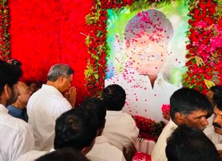 ఉద్యమ సహచరుడికి కన్నీటి నివాళి..