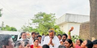 మూడు నెలల్లో విఓ, అంగన్వాడీ భవనాల పనులు పూర్తి చేయాలి